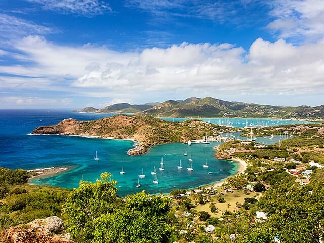 Book your flight to Antigua with eDreams