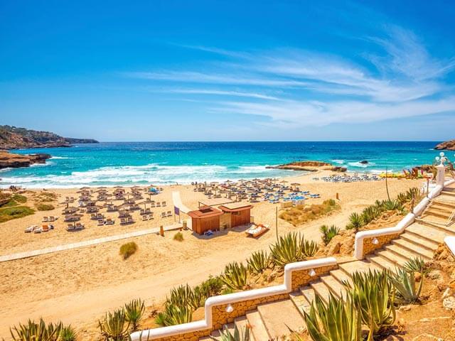 Book a flight and hotel in Ibiza with eDreams